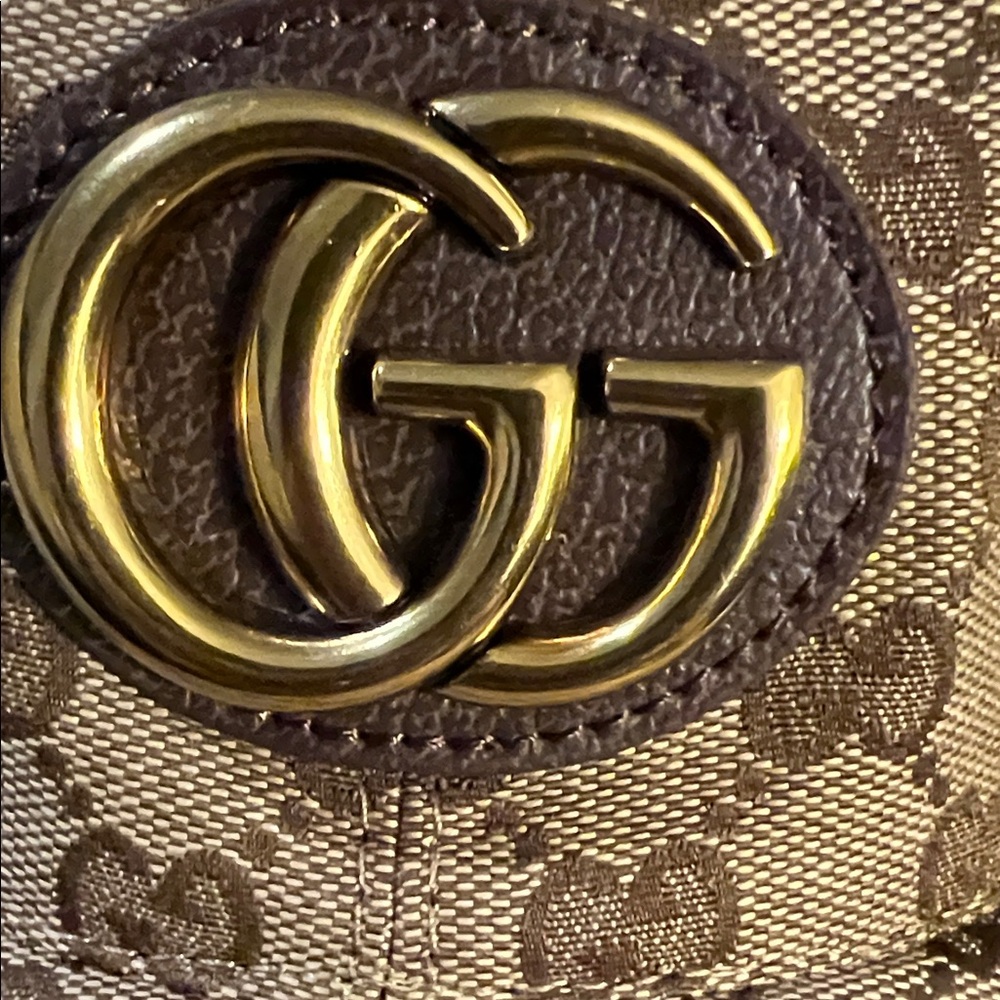 Gucci Brown/Tan GG Logo Monogram Bag with Gold Hardware